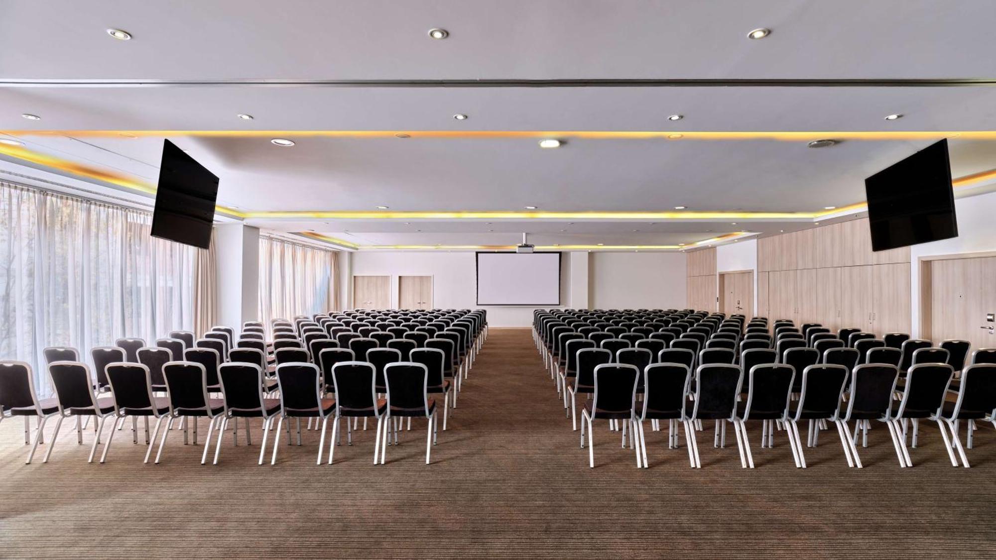 Park By Radisson Hotel Krakov